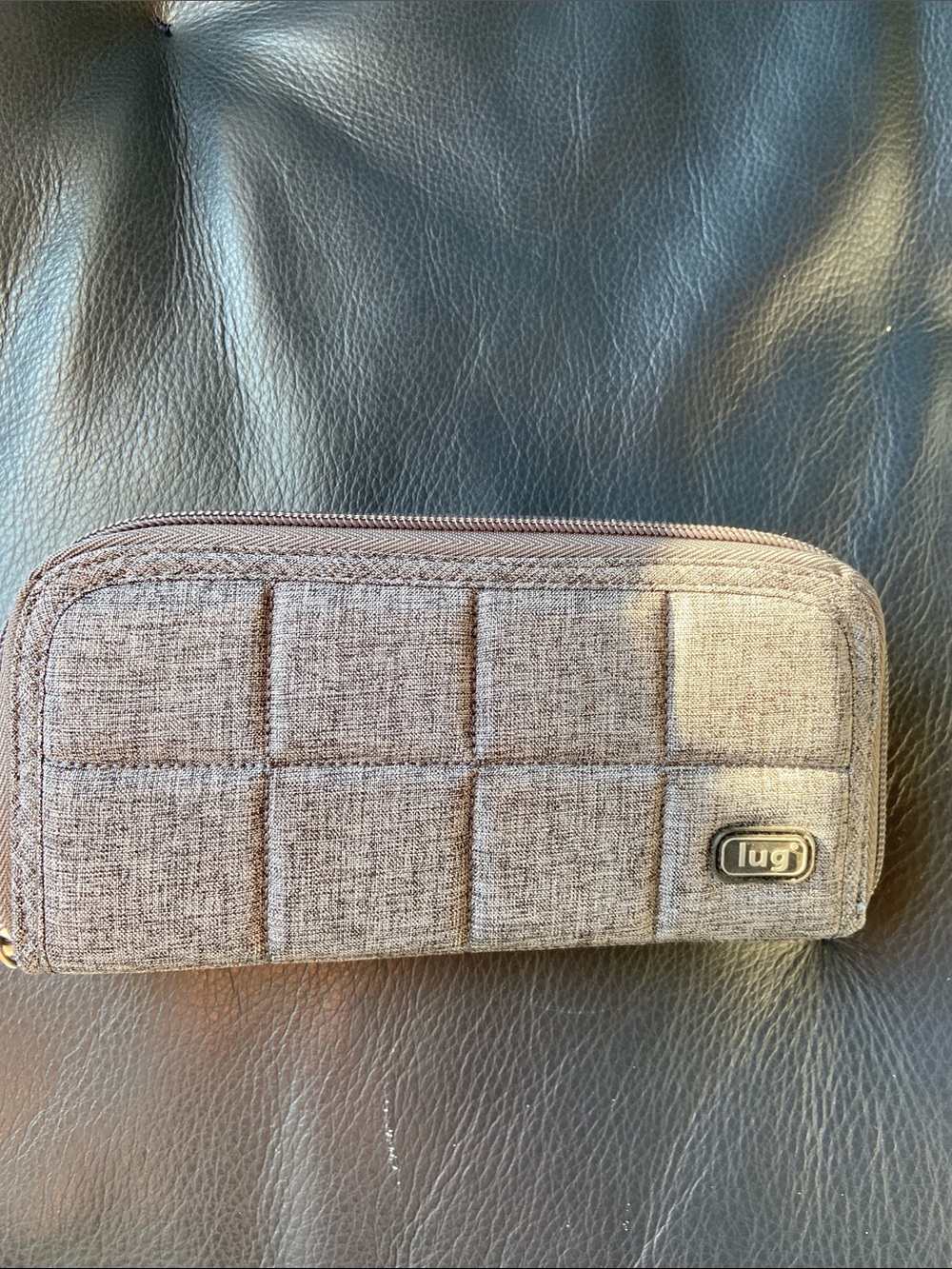 lug Gray Quilted Zip wallet